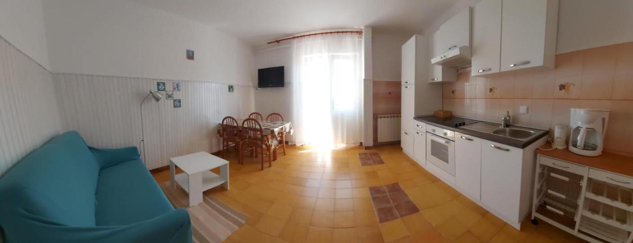 רוביני Apartment Paulinic מראה חיצוני תמונה