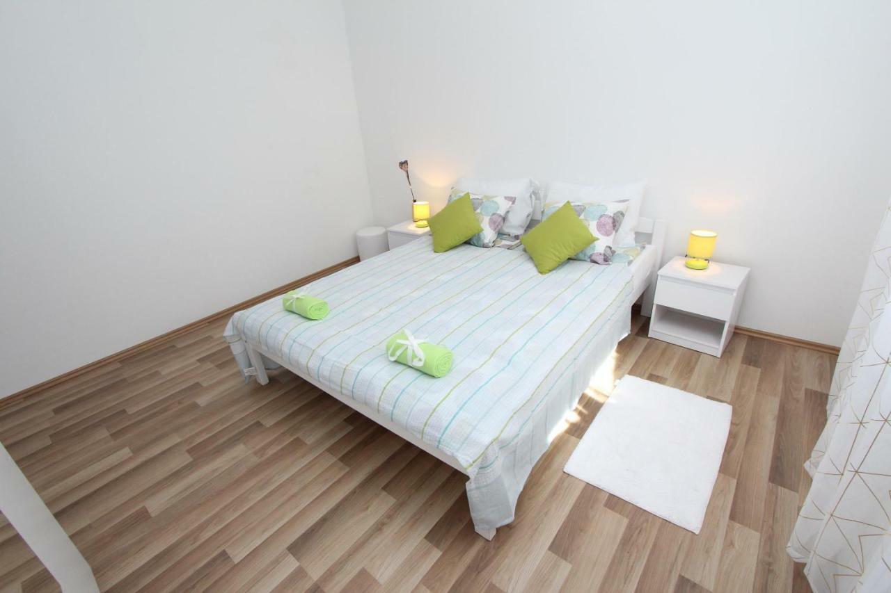 רוביני Apartment Paulinic מראה חיצוני תמונה